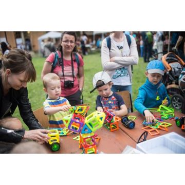 GeoSmart - Magnetyczny zestaw konstrukcyjny Space Truck 42 szt.