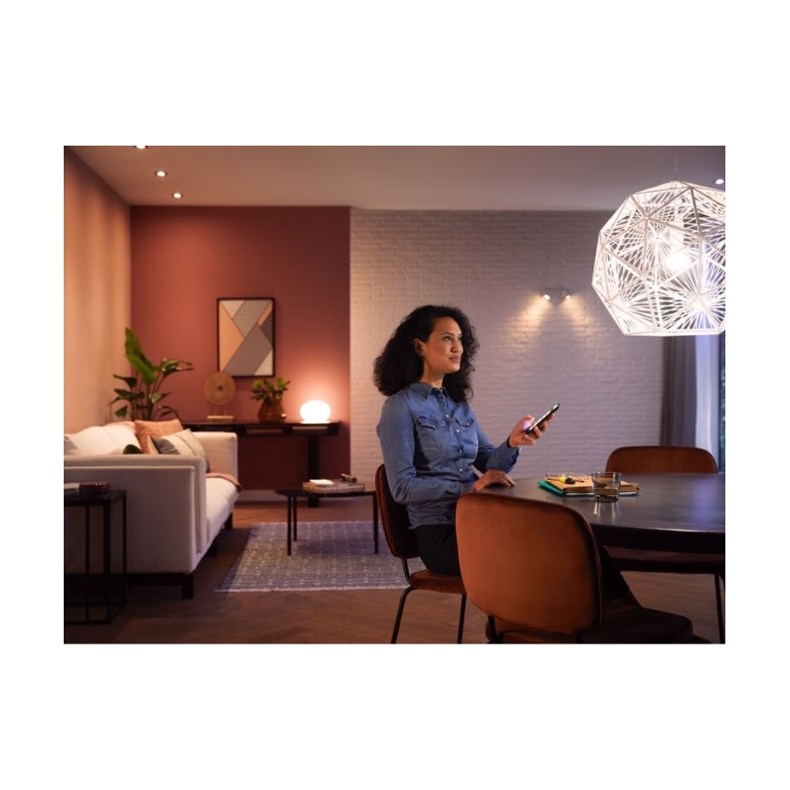 Zestaw podstawowy Philips Hue White Ambiance 3xE27/8W 2200-6500K + urządzenie do łączenia i Pilot zdalnego sterowania